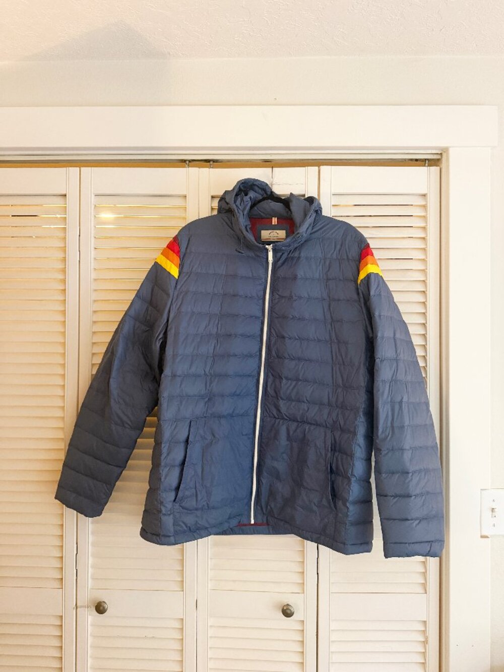 Marine Layer Banks Puffer jacket - Picture 9 of 9